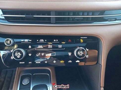 Used 2024 INFINITI QX60 Autograph w/ Cargo Package image 38