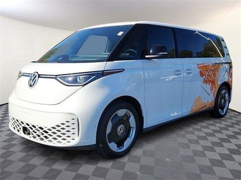 New 2025 Volkswagen ID. Buzz Pro S image 3