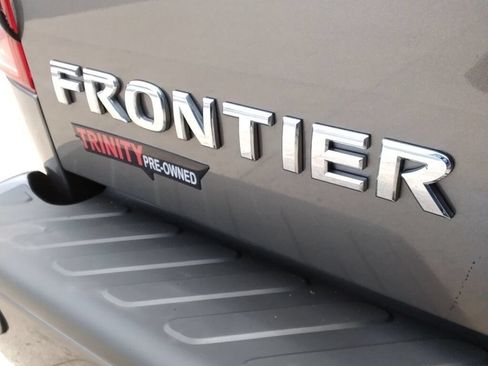 Used 2018 Nissan Frontier PRO-4X AWD/4WD image 27