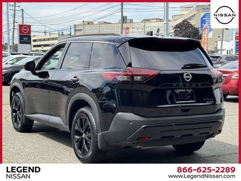 Used 2023 Nissan Rogue SV w/ SV Premium B Package AWD/4WD image 6