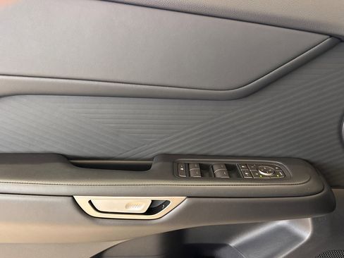 New 2026 Lexus ES 500e AWD/4WD image 11