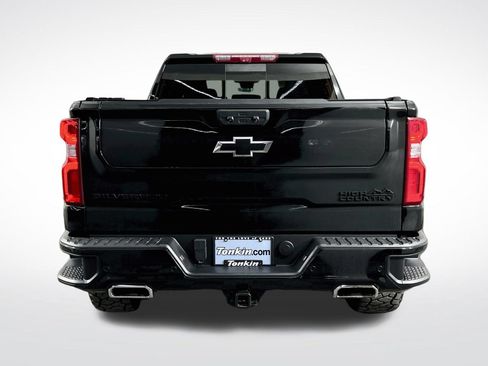 Used 2024 Chevrolet Silverado 1500 High Country w/ Technology Package AWD/4WD image 7