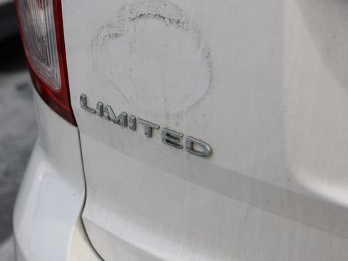 Used 2015 Ford Explorer Limited w/ Equipment Group 302A image 7