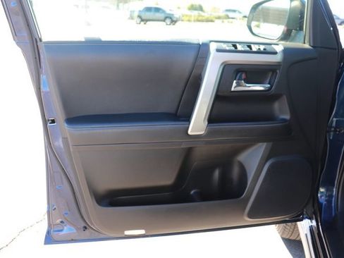 Used 2024 Toyota 4Runner TRD Sport image 8