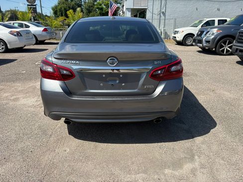 Used 2018 Nissan Altima 2.5 SR w/ SR Special Edition FWD image 4