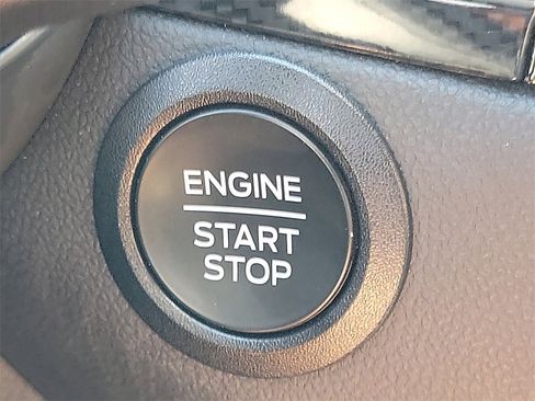 Used 2023 Ford Escape ST-Line image 7