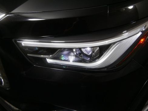 Used 2018 INFINITI QX80 4WD image 11