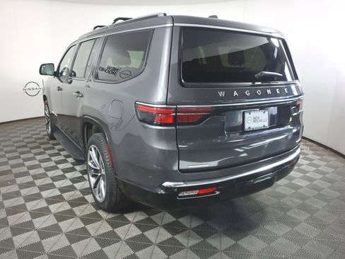 Used 2023 Jeep Wagoneer Series II w/ Premium Group I image 7