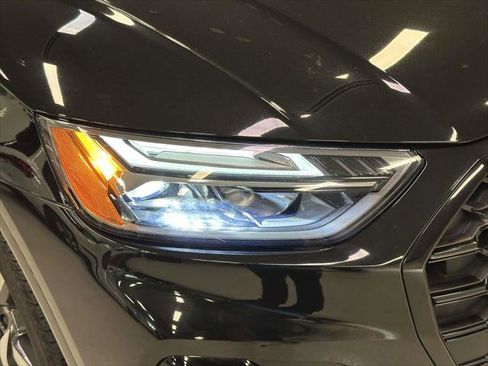 Used 2023 Audi Q5 2.0T Premium Plus w/ Premium Plus Package image 7