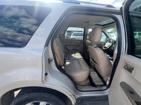 Used 2008 Ford Escape Limited AWD/4WD image 25