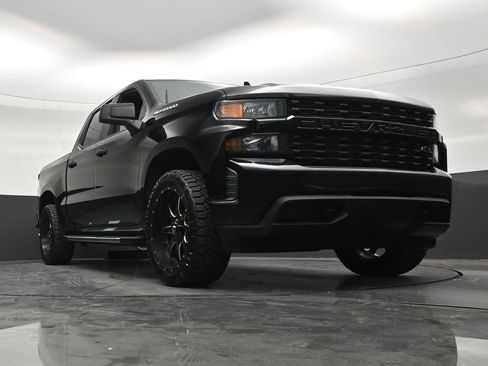 Used 2019 Chevrolet Silverado 1500 Custom w/ Custom Value Package RWD image 26