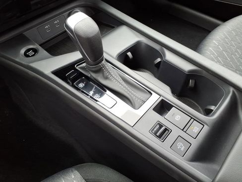 New 2026 Nissan Sentra SV w/ Floor Mat Package FWD image 13