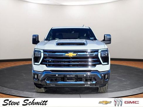 Certified 2024 Chevrolet Silverado 2500 LTZ w/ LTZ Premium Package image 32