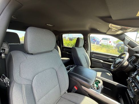 Used 2022 RAM 1500 Big Horn AWD/4WD image 31
