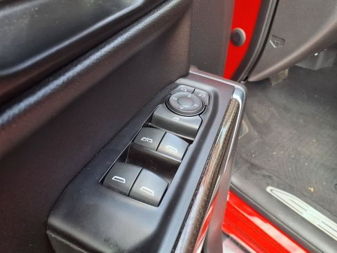 Used 2019 Chevrolet Silverado 1500 RST w/ All-Star Edition RWD image 20