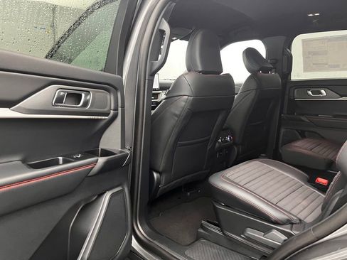 New 2026 Ford Explorer ST-Line image 29