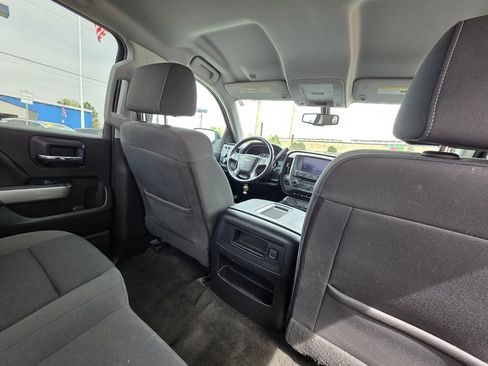 Used 2018 Chevrolet Silverado 1500 LT w/ All Star Edition AWD/4WD image 6