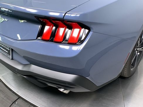 New 2025 Ford Mustang Coupe image 34