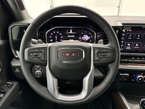 New 2026 GMC Sierra 1500 Elevation image 17