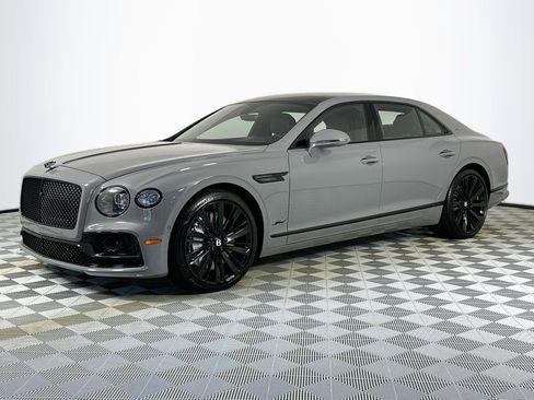 Certified 2024 Bentley Flying Spur W12 image 7