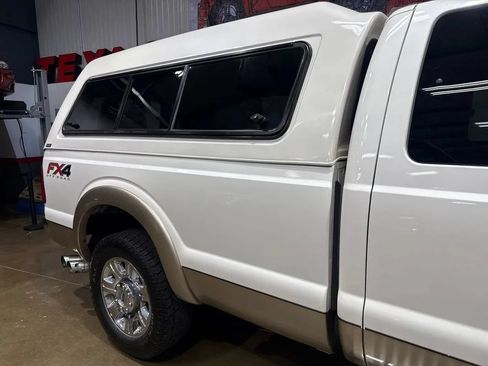 Used 2013 Ford F250 Lariat w/ Chrome Pkg AWD/4WD image 64