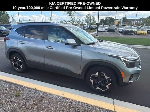 Used 2024 Kia Seltos EX AWD/4WD image 10