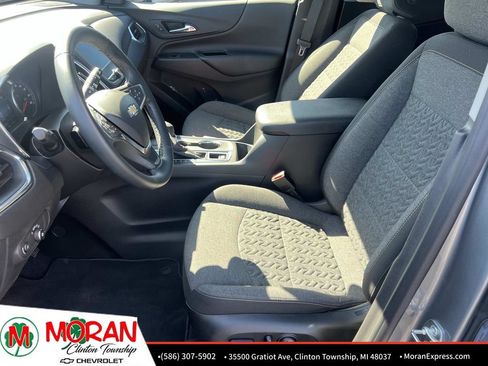 Certified 2024 Chevrolet Equinox LT FWD image 17