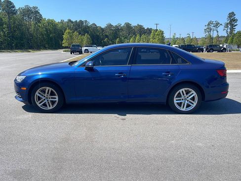 Used 2017 Audi A4 2.0T Ultra Premium w/ Convenience Package image 4