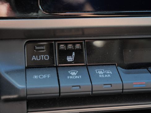 Certified 2025 Toyota Camry LE w/ Convenience Package AWD/4WD image 31