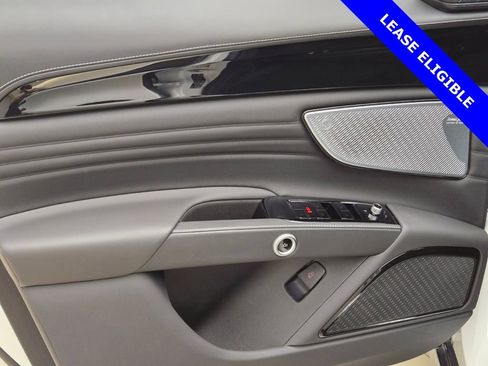 Used 2025 Maserati Grecale Modena image 31