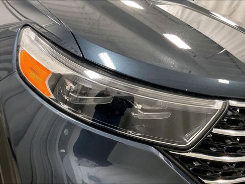 Used 2023 Ford Explorer XLT w/ Equipment Group 202A image 33