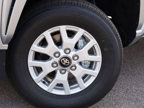 New 2026 Toyota Tacoma SR5 image 3