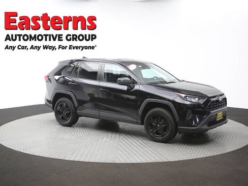 Used 2022 Toyota RAV4 LE AWD/4WD image 47