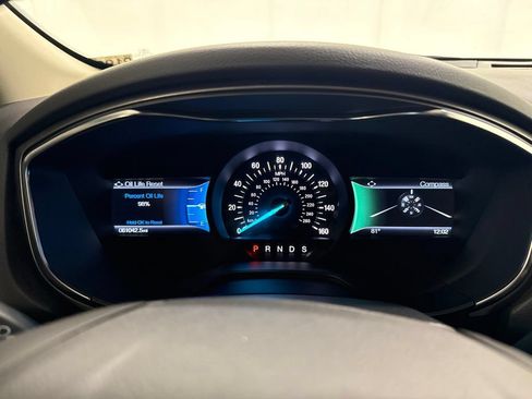 Used 2020 Ford Fusion SE AWD/4WD image 31