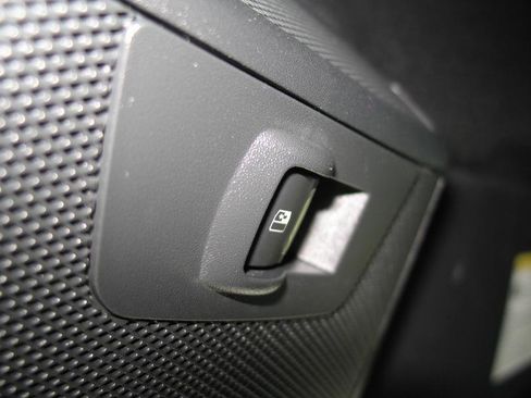 Used 2019 Ford F150 XLT w/ Equipment Group 302A Luxury image 51