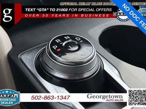 Used 2020 Ford Escape SE FWD image 9
