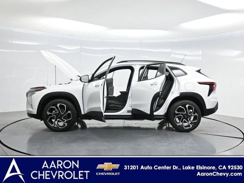 New 2026 Chevrolet Trax RS w/ Driver Confidence Package image 47