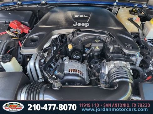 Used 2020 Jeep Gladiator Rubicon AWD/4WD image 32