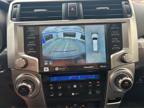Used 2022 Toyota 4Runner Limited AWD/4WD image 18