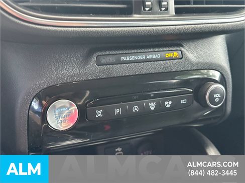Used 2024 Ford Escape Platinum AWD/4WD image 34