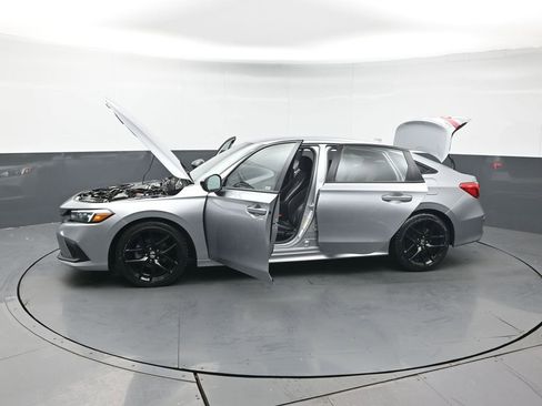 Used 2023 Honda Civic Sport image 42