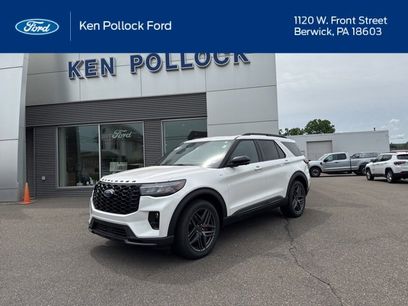 New 2025 Ford Explorer ST-Line w/ Premium Package