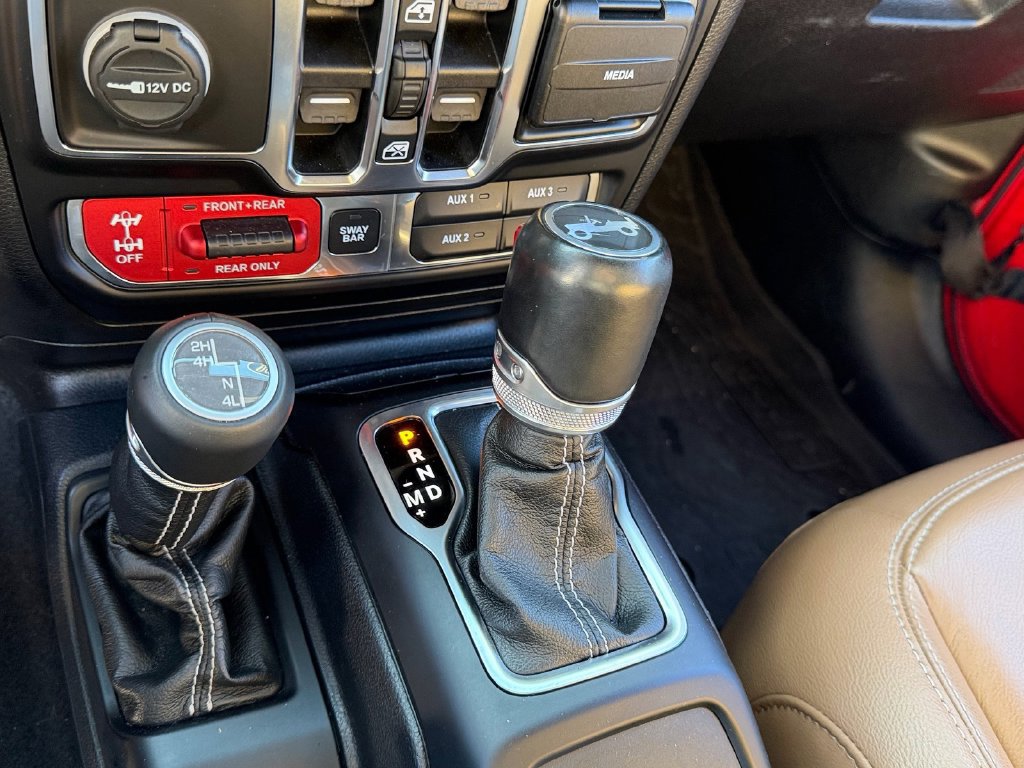 Used 2020 Jeep Wrangler Unlimited Rubicon AWD/4WD image 14
