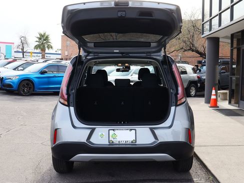 Used 2024 Kia Soul LX w/ Option Group 015 image 22