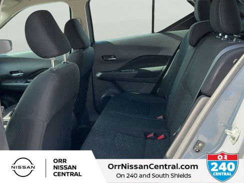 Used 2023 Nissan Kicks SV image 13