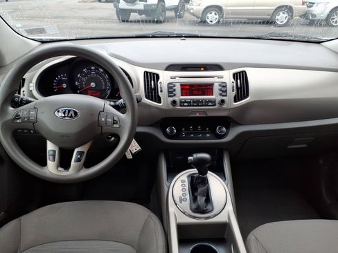 Used 2014 Kia Sportage LX FWD image 7