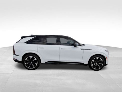 Used 2025 Cadillac Escalade IQ Sport 2 image 5