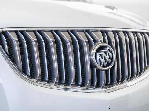 Used 2016 Buick Enclave Premium w/ Experience Buick Package image 12