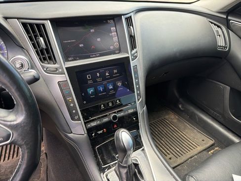 Used 2015 INFINITI Q50 Premium w/ Navigation Package image 6