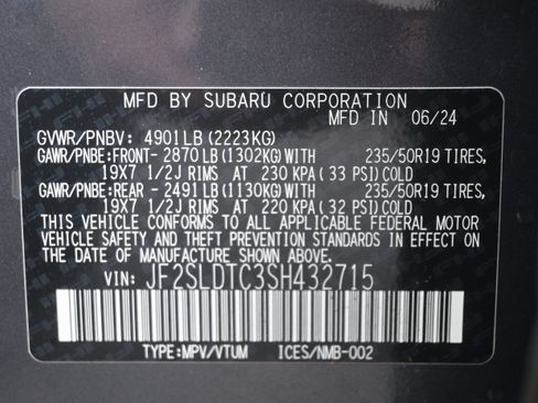 Certified 2025 Subaru Forester Touring AWD/4WD image 37
